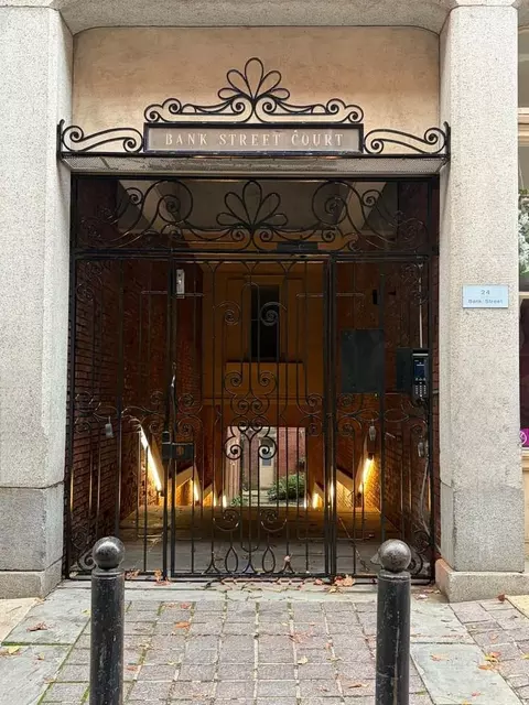 237 Chestnut St #1-517, Philadelphia, PA 19106