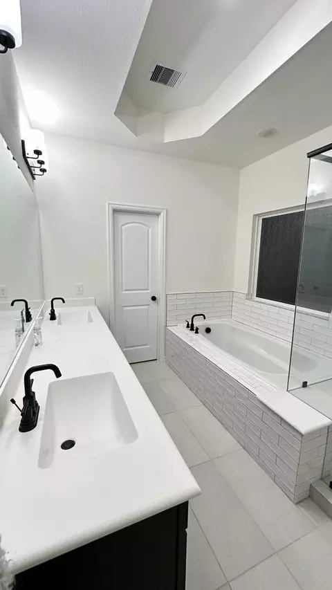 11420 Waterford Spring Trl #WATERFORD, Houston, TX 77047