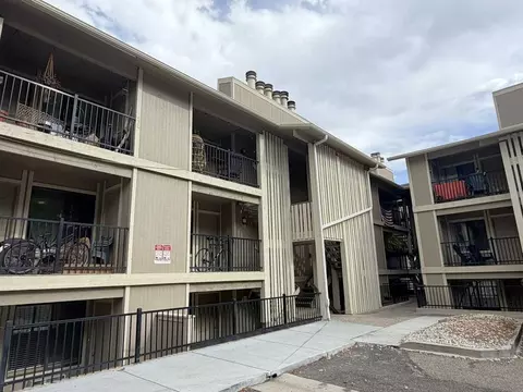1209 W Plum St #B6, Fort Collins, CO 80521