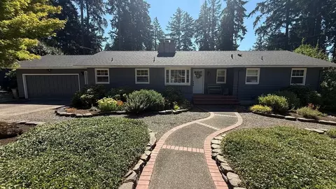 3010 SW Underwood Dr, Cedar Hills, OR 97225