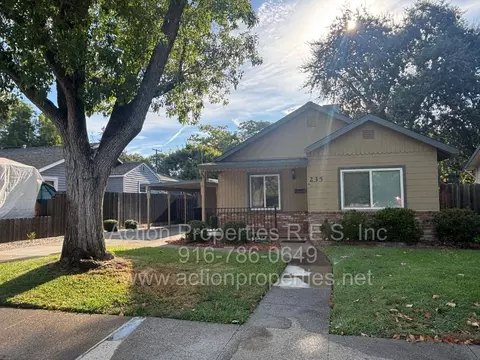 235 Irene Ave, Roseville, CA 95678