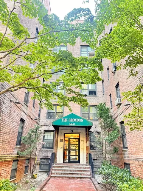 140-35 Burden Cres #401, New York, NY 11435