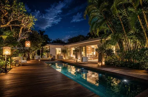 Undisclosed, Miami Beach, FL 33140