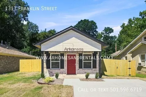 1313 Franklin St, North Little Rock, AR 72114