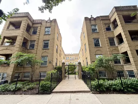 4716 N Bernard St #3W, Chicago, IL 60625