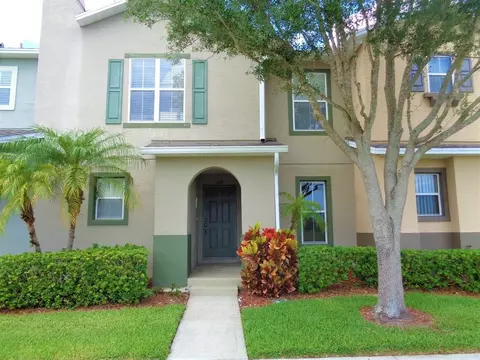 1636 Pointe West Way, Vero Beach, FL 32966