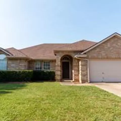 5208 Whiting Way, Denton, TX 76208