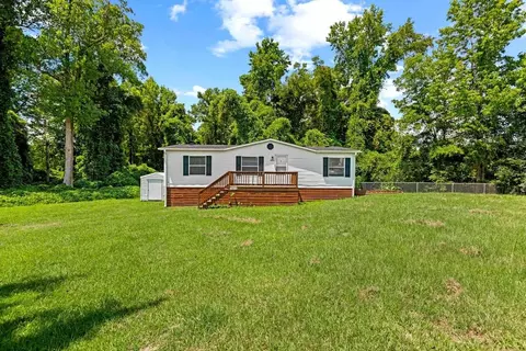 185 Justice Rd, Jacksonville, NC 28540