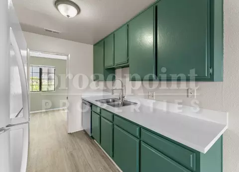 820 E 3rd Ave #12, Escondido, CA 92025 photo 6