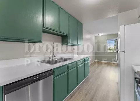 820 E 3rd Ave #12, Escondido, CA 92025 photo 5
