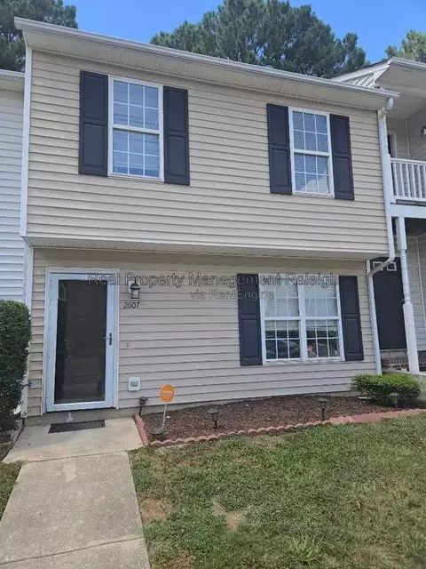 2607 Dwight Pl, Raleigh, NC 27610