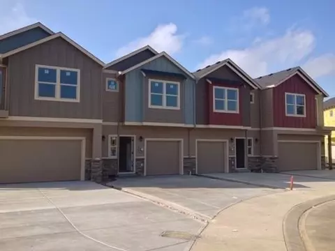 3310 N 3rd Cir, Ridgefield, WA 98642