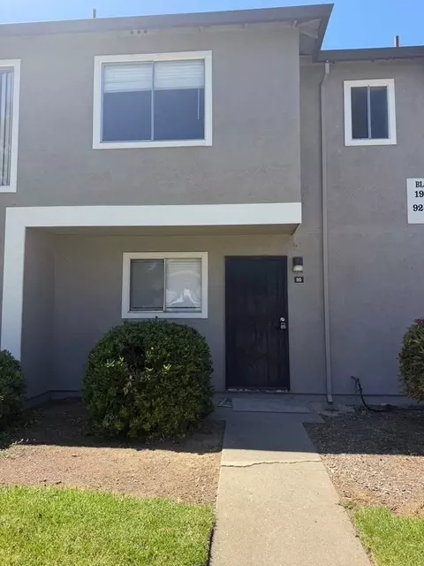 1920 Grande Cir #95, Fairfield, CA 94533