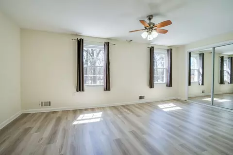 7913 Central Park Cir #PRIMARY, Mount Vernon, VA 22309