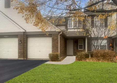 1620 Grove Ave #C, Schaumburg, IL 60193