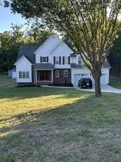 423 Trenton Ln, Thomasville, NC 27360