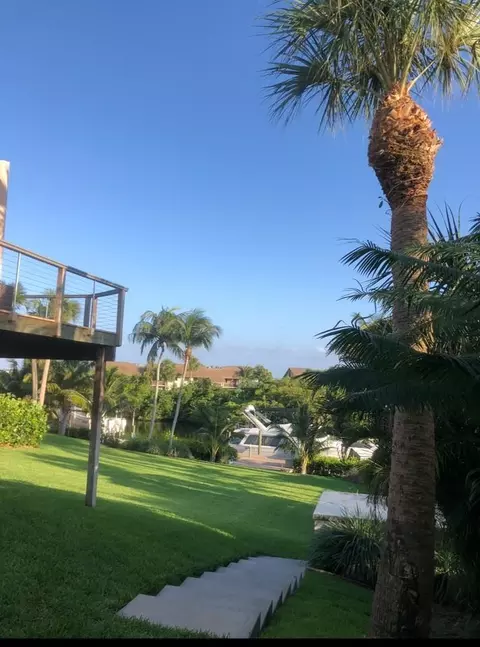 1856 NE River Ct, Jensen Beach, FL 34957