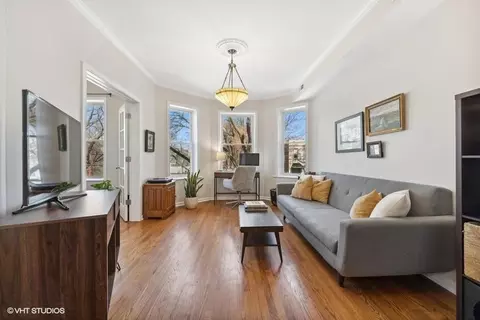 1741 W Catalpa Ave #2, Chicago, IL 60640