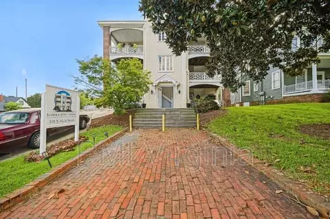 318 N Main St #G, Suffolk, VA 23434