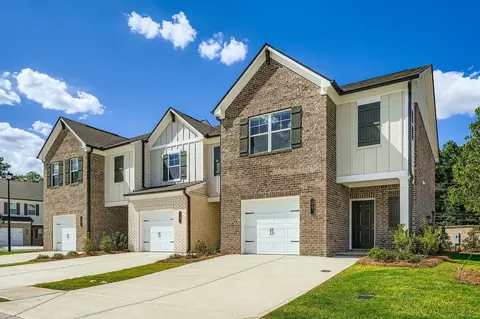 39 Agonia Ln, Auburn, GA 30011