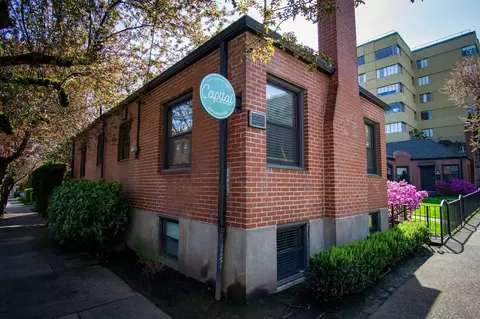 322 NW 22nd Ave, Portland, OR 97210