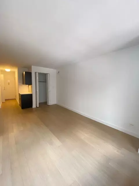 Undisclosed, New York, NY 10016