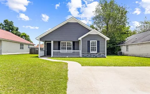 138 Kensington Cir, Warner Robins, GA 31093