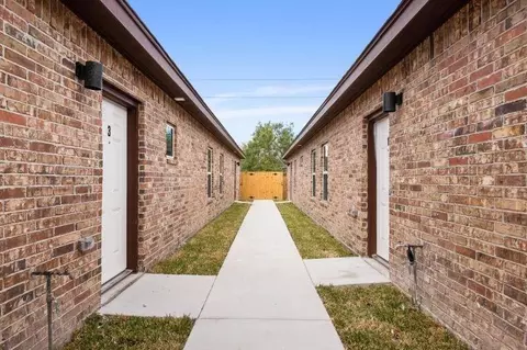 3911 Valeria St #1, Edinburg, TX 78541