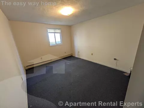 569 Somerville Ave #1, Somerville, MA 02143