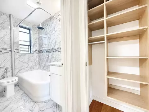 8844 144th St #12K, Jamaica, NY 11435