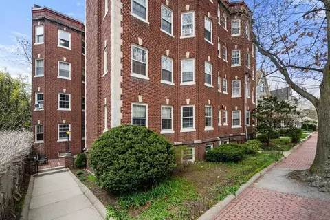 61 Garfield St, Cambridge, MA 02138