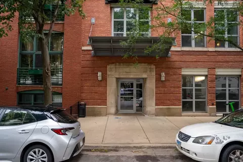 1735 N Paulina St #318, Chicago, IL 60622
