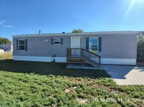 b8 trailerville ct, Alliance, NE 69301