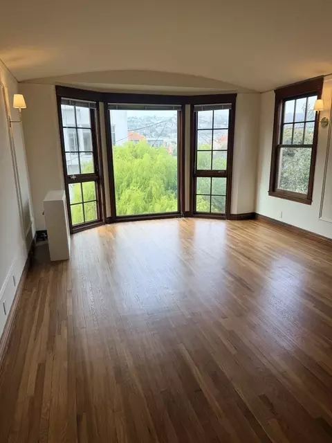 5 Prado St #204, San Francisco, CA 94123
