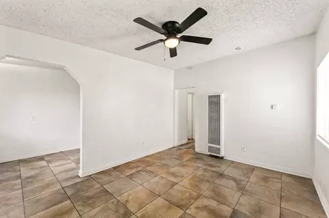 e 108th - #-, West Rancho Dominguez, CA 90059