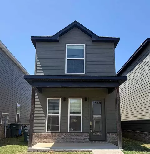 1349 S Duncan Ave, Fayetteville, AR 72701