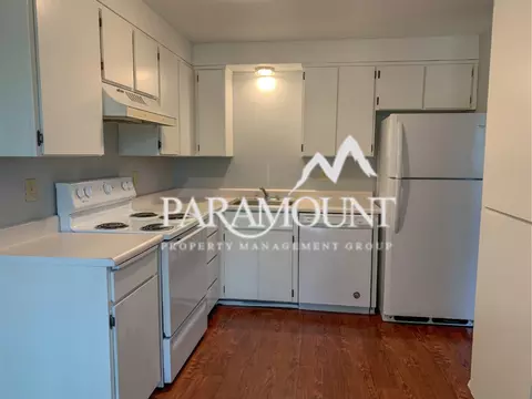 575 6th Ave #8, Fox Island, WA 98333