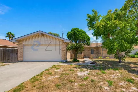 826 Alhambra Dr, Corpus Christi, TX 78418