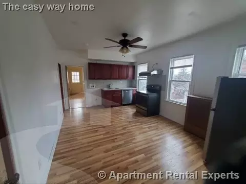 80 Upland Rd #2, Belmont, MA 02478