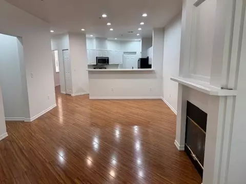 9728 178th Pl NE UNIT 203, Redmond, WA 98052