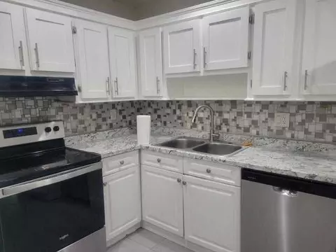 5337 NW 5th St, Delray Beach, FL 33445