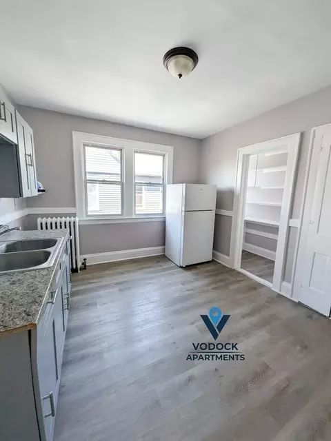 82 James St #3N, Hartford, CT 06106