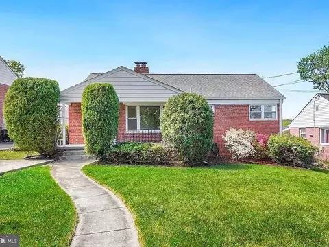 1615 Parham Pl, Silver Spring, MD 20903