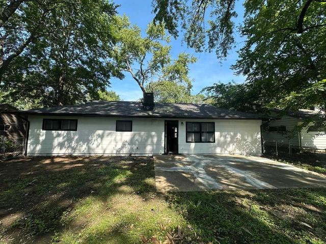 7111 E 111th Ter, Kansas City, MO 64134