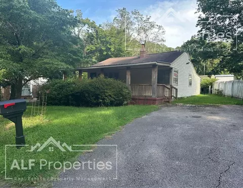 2435 Westover Dr, Henderson, NC 27536