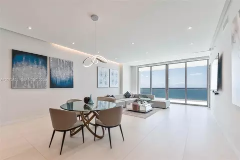 Undisclosed, Sunny Isles Beach, FL 33160