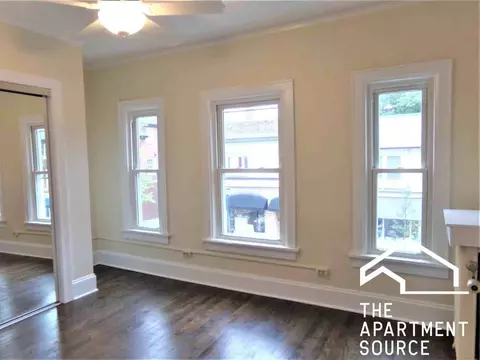 809 Elm St #2, Winnetka, IL 60093