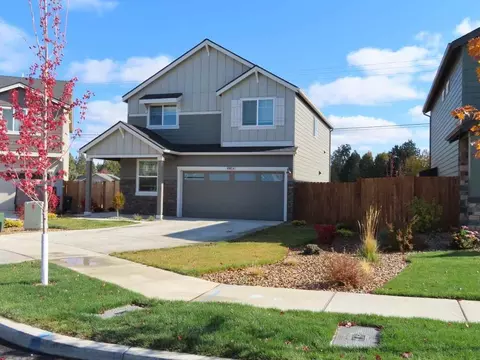 61824 SE Finn Pl, Bend, OR 97702