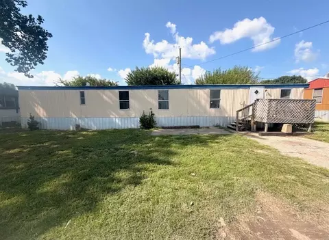 2081 Oakshire Rd #3, Union City, TN 38261