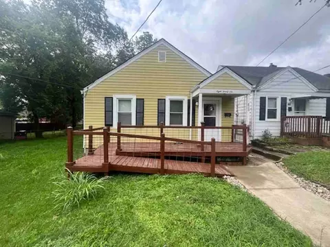 826 W Whitney Ave, Louisville, KY 40215